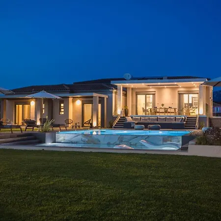 Vila Helios Luxury Villas *