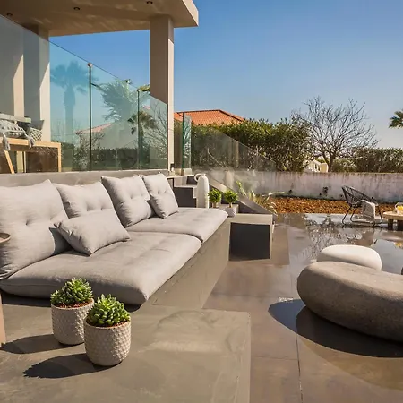 Helios Luxury Villas Vila *