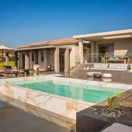 Helios Luxury Villas Svoronata