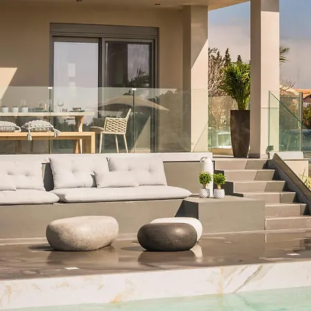 Helios Luxury Villas * Svoronata