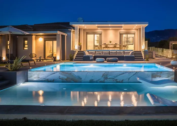 Βίλα Avgi Luxury