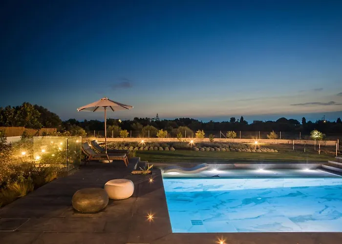 Βίλα Avgi Luxury