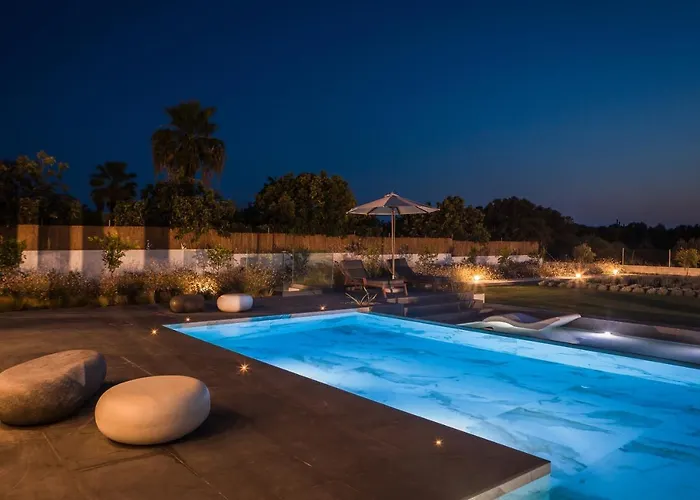 Avgi Luxury Βίλα Σβορωνάτα