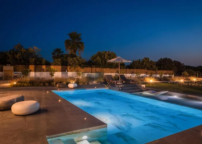 Βίλα Avgi Luxury